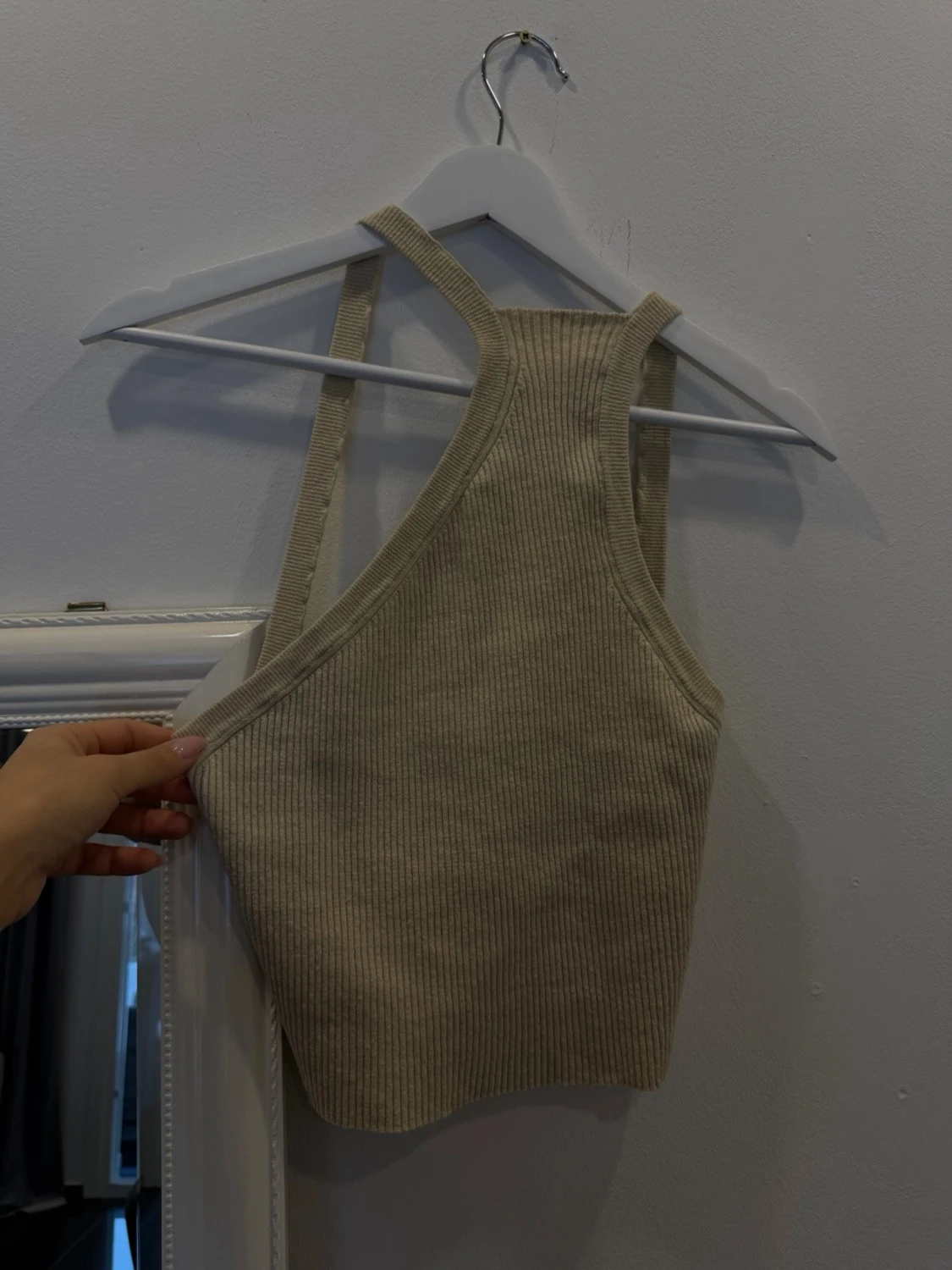 Beige omlott croppad linnetopp från Jacquemus  - 3