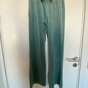 Mjukisbyxor, strl S. Gina tricot  - Skriv vid intresse