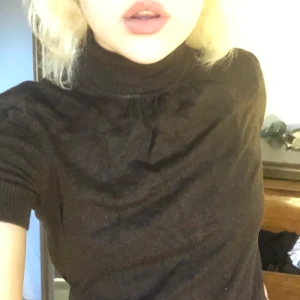 Brun tröja - Fin brun tröja från hm !!