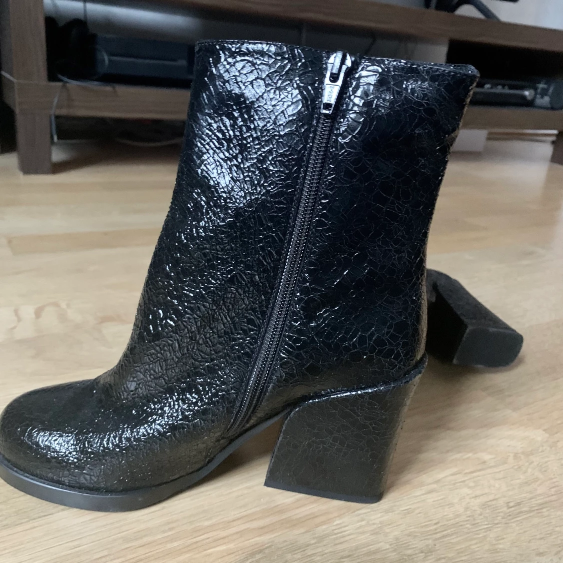 Helt oanvända boots, storlek 38. - 91