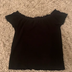 Ginatricot topp - Ginatricot tröja, bra skick, storlek XS.