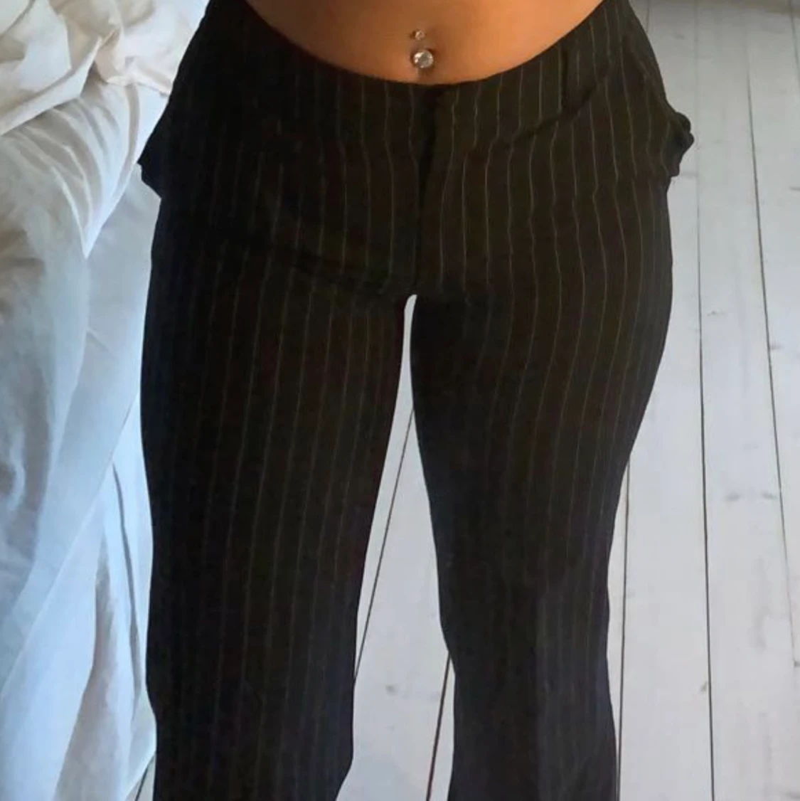 Lågmidjade kostymbyxor storlek 34 - 90