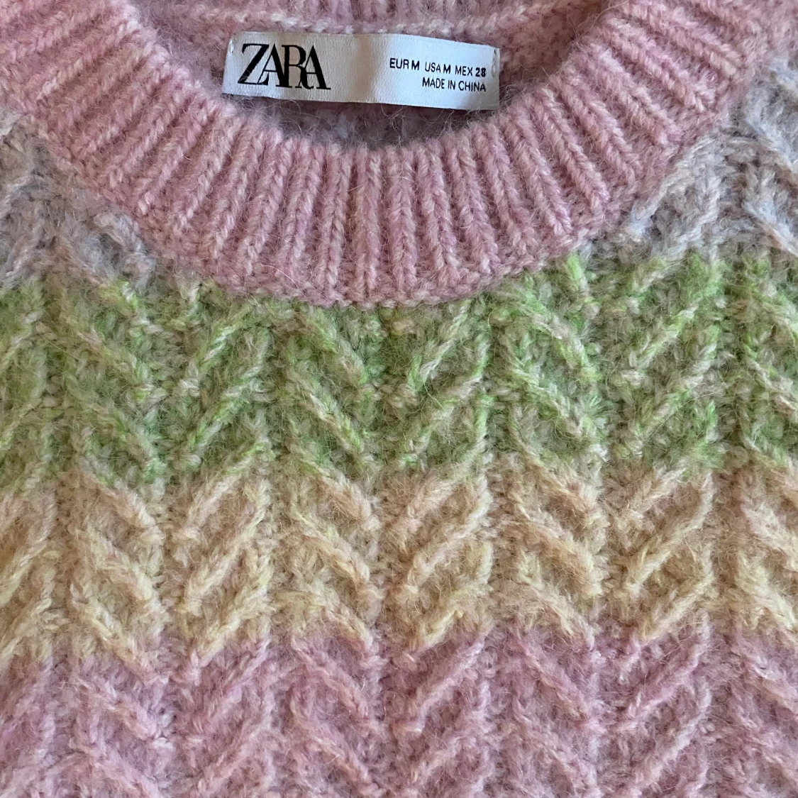 Knitted colorful zara vest  - 90
