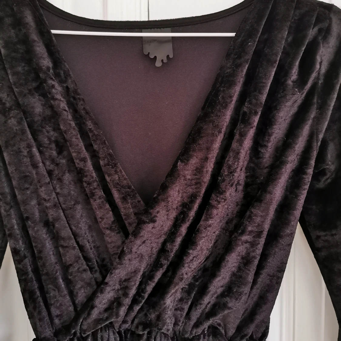 Sammetsklänning Monki - 90