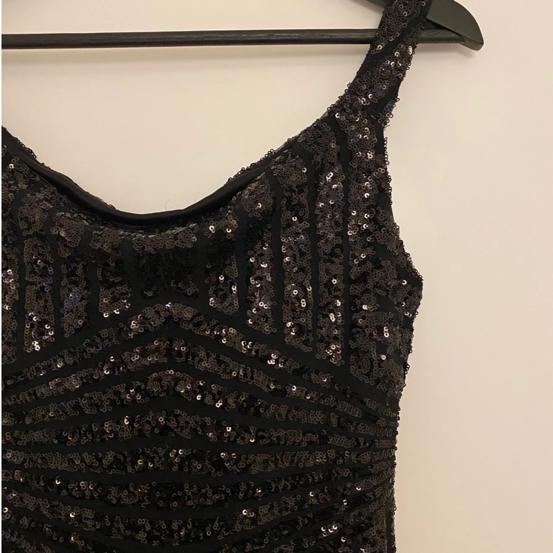 PALJETTKLÄNNING - 90