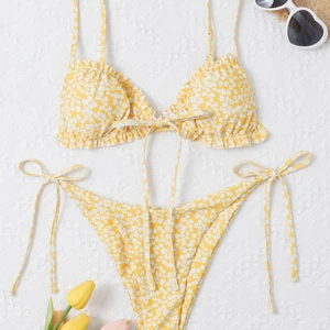Tvådelad bikini  - Bikini från SHEIN, verken provad eller använd💕