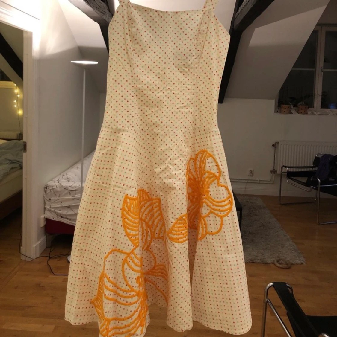 Klänning med paljetter - 90