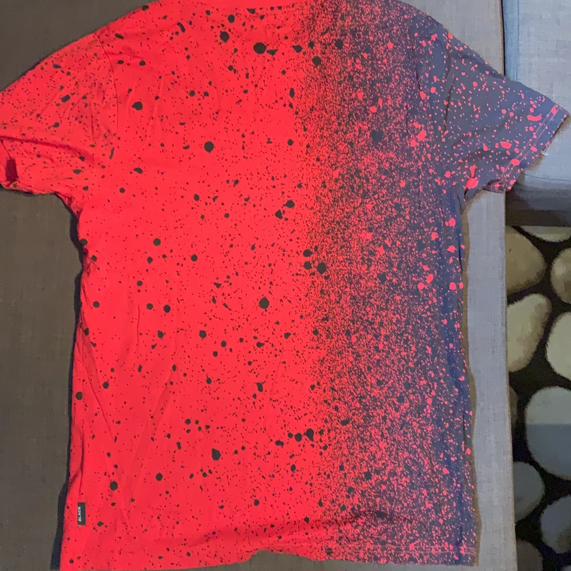 Black squad t-shirt (red and black) - 91