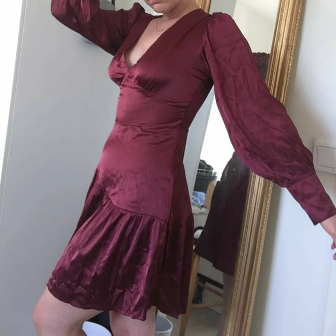 Vinröd klänning 