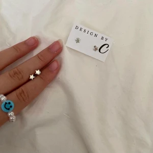 STAR STUDS💙💕⚡️ - 29:-, gratis frakt!
