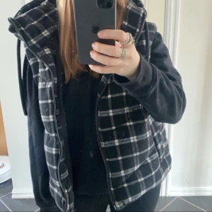 Zara rutete boblevest💖 - Nesten ikke brukt! Kjøpt for 1 år siden<3