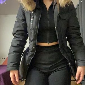Hollies jacka äkta päls  - Storlek 34, använd 2 vintrar
