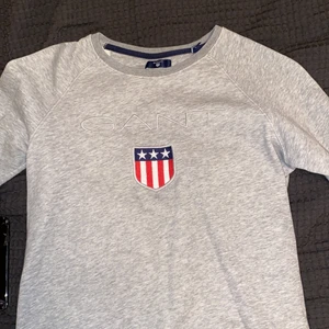 Gant tröja  - Jättefin sweatshirt från gant i storlek S. 