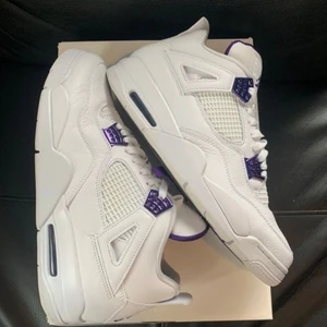 CREASE PROTECOTORS - Sneaker Shield UF hjälper dig att skydda dina skor från att creasa sig. Både bra för skorna, miljön och din ekonomi. Säljs i två storlekar S (35-39) och L (40-46). Beställningar tar jag här på Plick men även på min Instagram @sneakershield.uf 