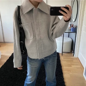 NAKD jacka - Säljer denna populära slutsålda jacka från NAKD, aldrig använd (första bilden är lånad)❤️❤️