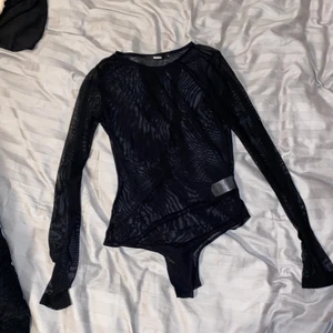 Body - Oanvänd body från bikbok. 