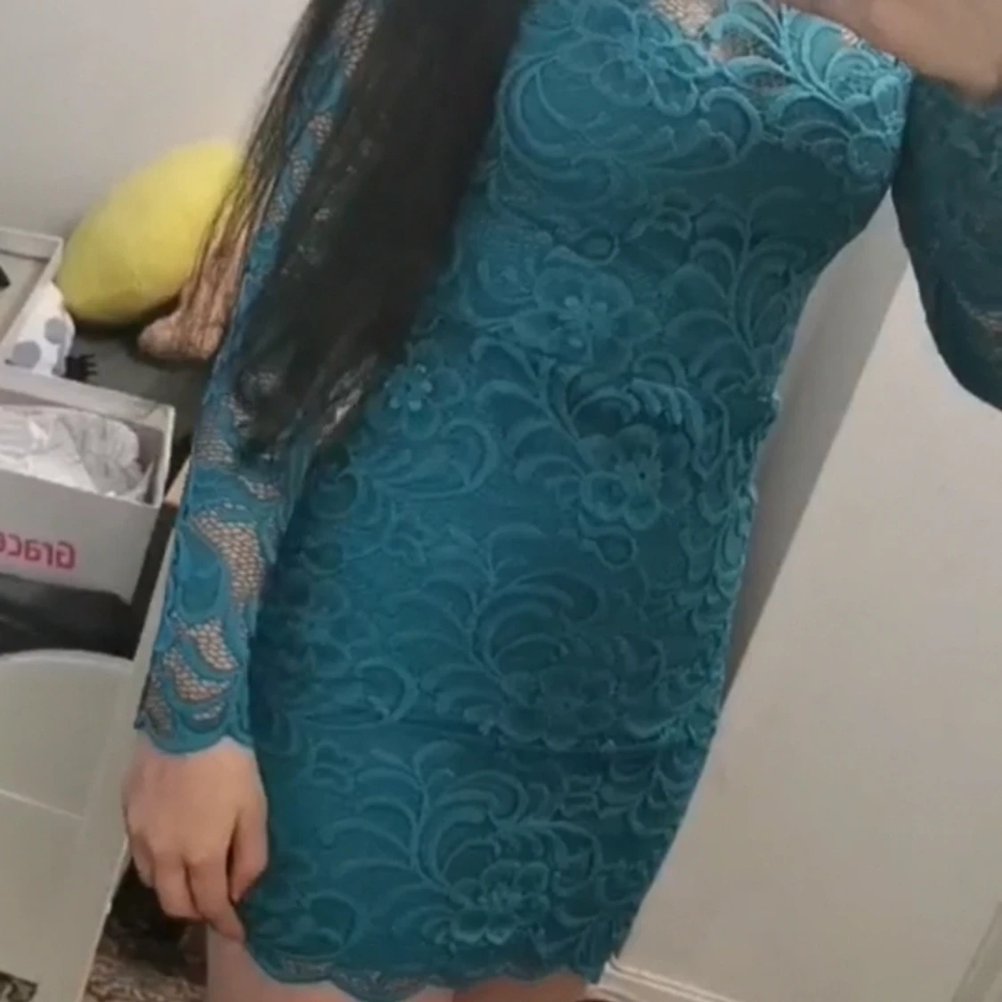 Festklänning, storlek 32-34 