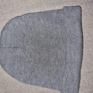 Gray hat, one size