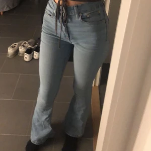 Bootcut jeans - Nyskick