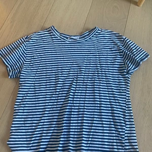 Randig tshirt - Från zara! 80kr