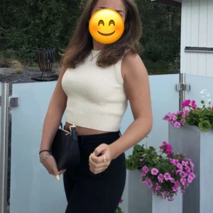 Linne💞💘 - Super fint ribbat linne💘 passar till allt ! Skriv vid intresse ! 