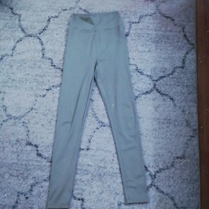 Cubus tränings byxor S - Sälker pga ingen användning längre