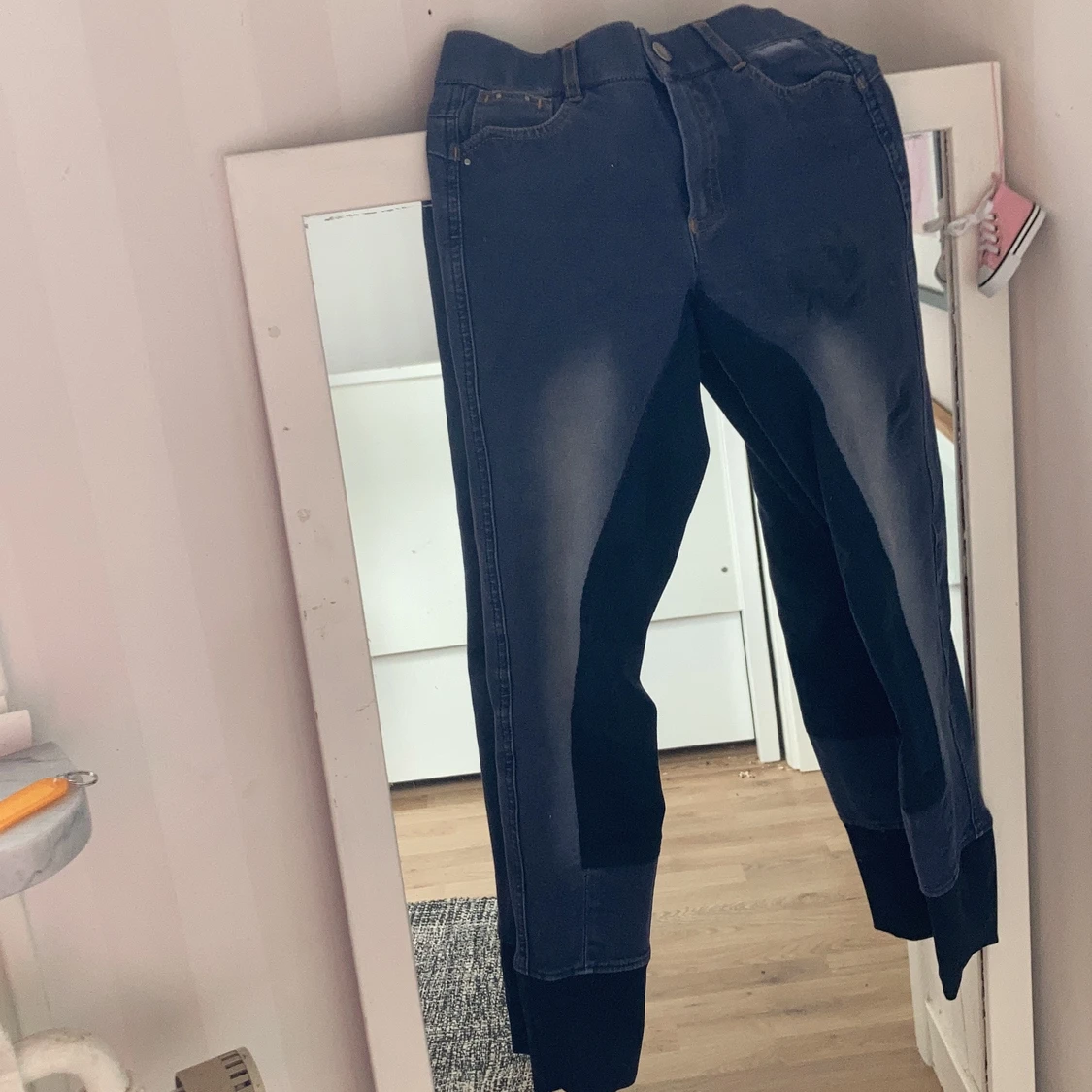 Ett par jeans ridbyxor - 90