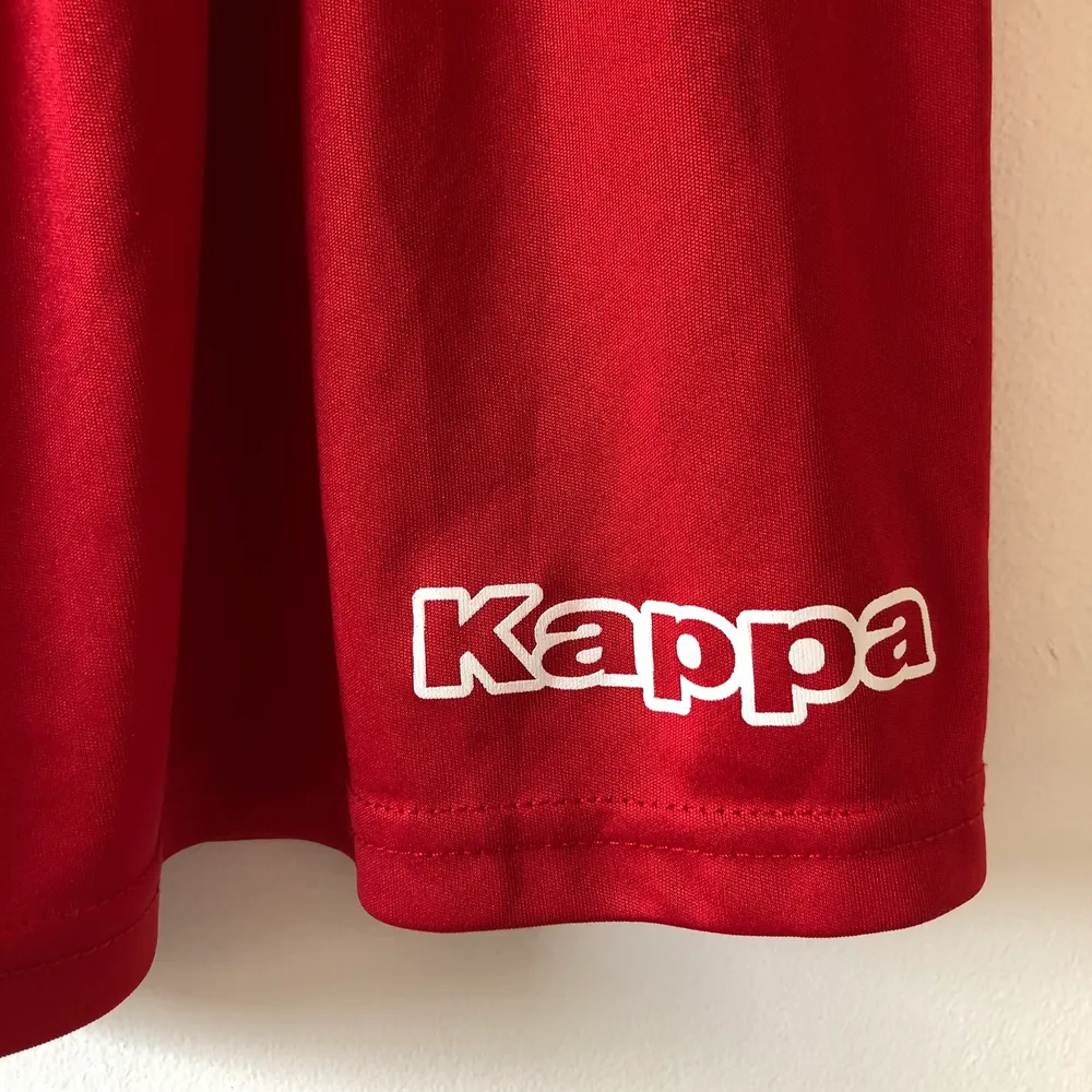 Sköna träningsshorts från Kappa, kommer inte till användning längre.. Shorts.