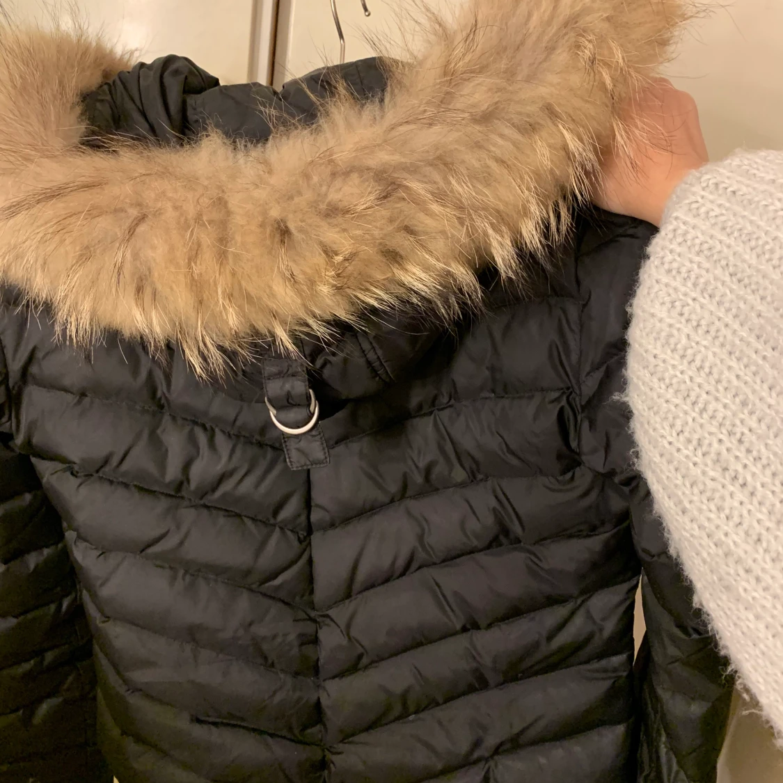 En jacka med äkta päls från janbell  - 90