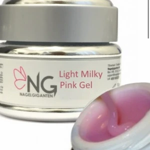 Gel  - Säljer dessa tillsammans för 200 den rosa är halva kvar den vita är lite rosa som är mer än halva och den gula är genomskinlig och den är helt full och dessa säljs för 200 💕