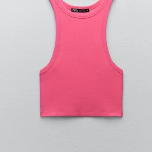 Zara linne - Jag säljer det här zara linnet som är i bra skick.❤️