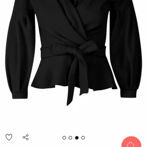 off shoulder tröja från boohoo - helt ny 