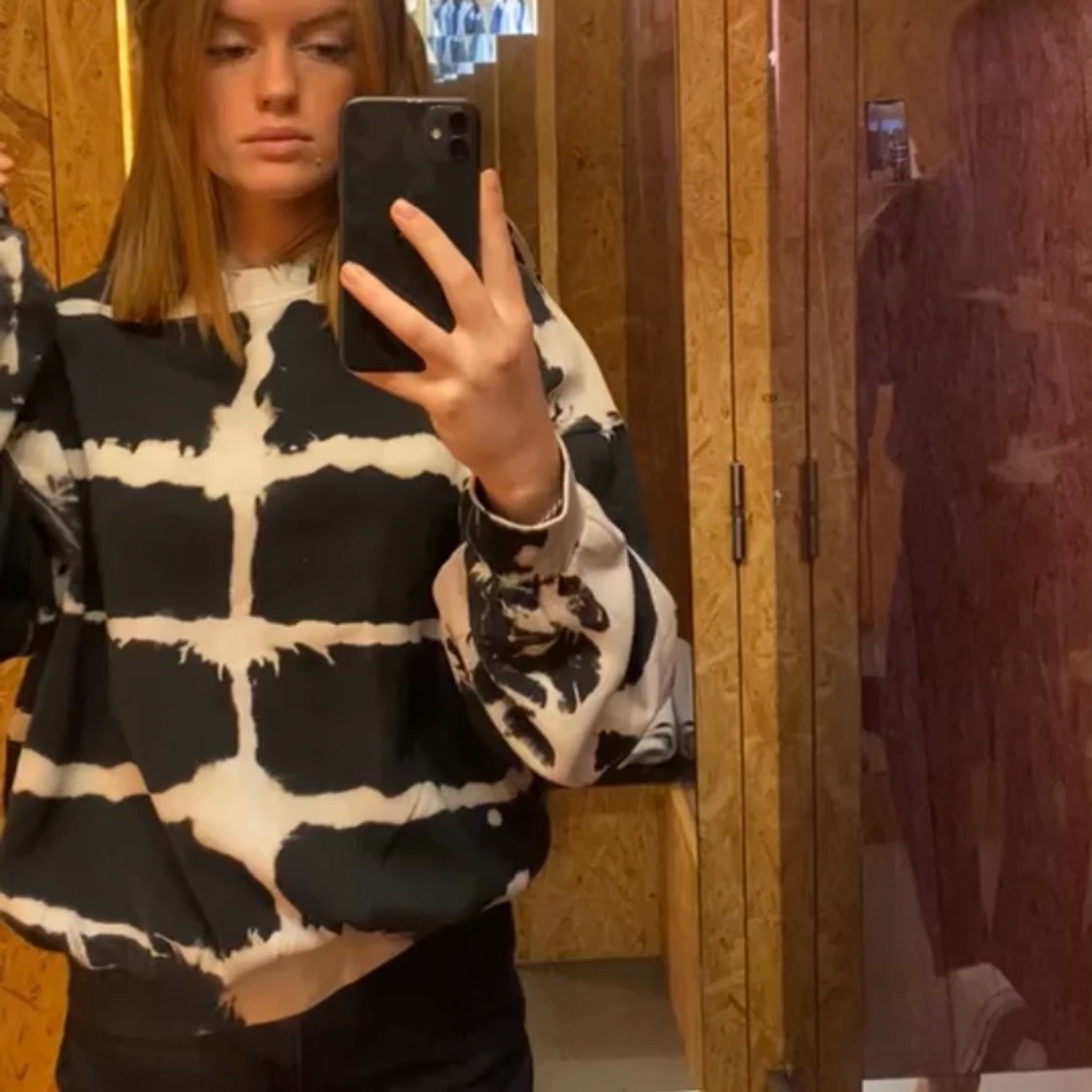 Weekday Sweatshirt - 90