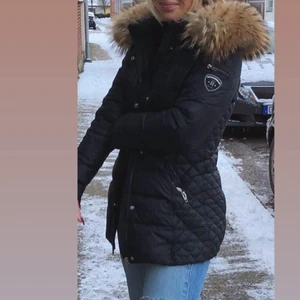 Rockandblue vinterjacka storlek 36 - Som ny, säljer pgd inte min stil, nypris 4000kr