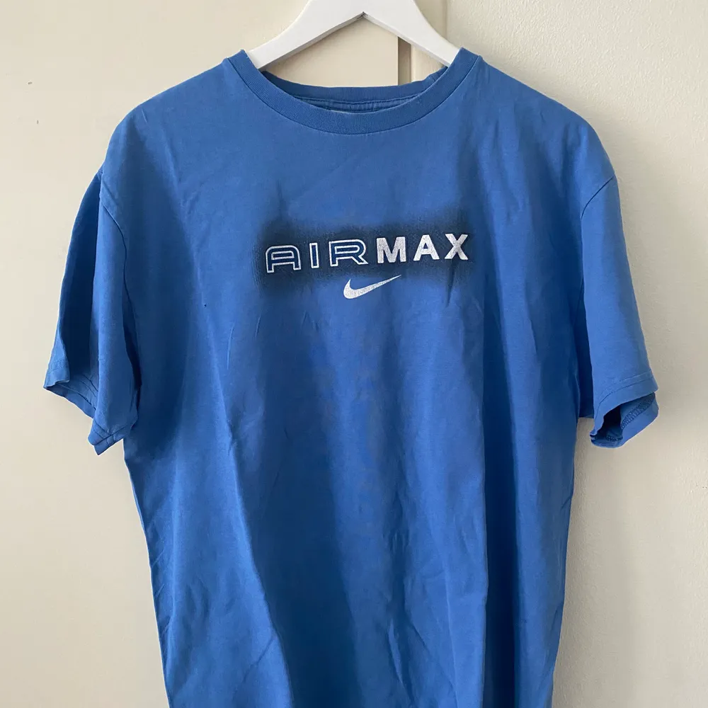 Nike Vintage Blue Air Max T-Shirt, from the 90’s. Great condition.. T-shirts.