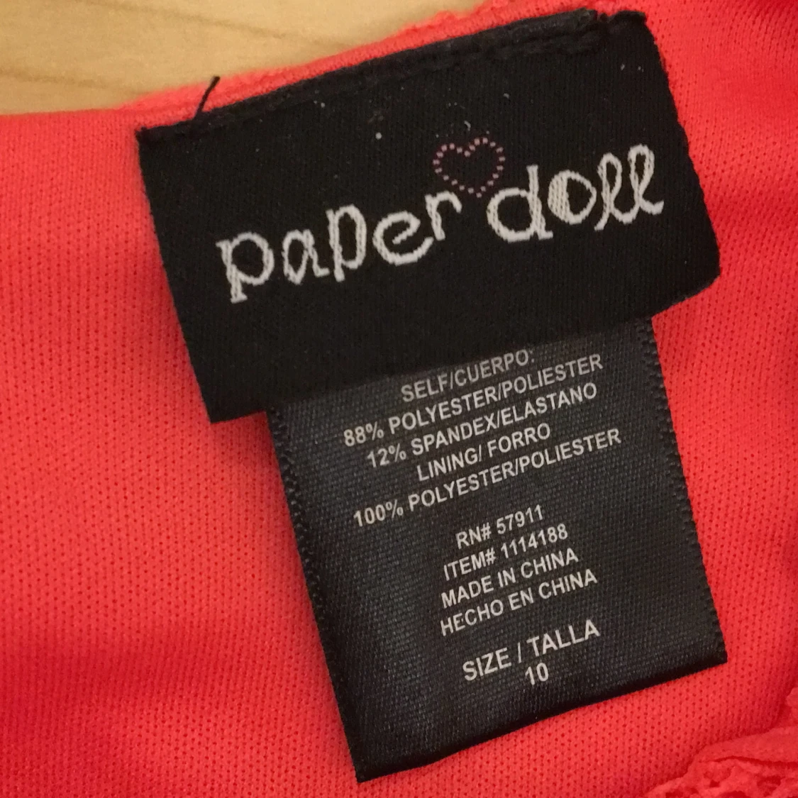 En jätte fin rosa orange klänning