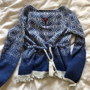 stickad oddmolly tröja - Jättefin tröja ifrån oddmolly, strl XS