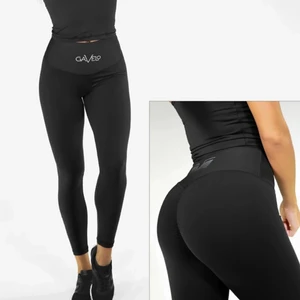 Gavelo thights - Svarta thights från gavelo, endast använd fåtal gånger så dem är i superbra skick! Köpt för 800 kr