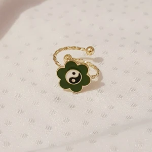 Yin-Yang Ring - Vid intresse kontakta oss 🤍✨