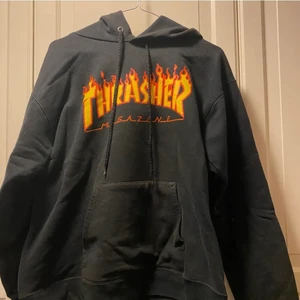 Thrashertröja  - Äkta thrashertröja i bra skick❤️‍🔥 Lägger upp igen pga oseriös köpare. Frakten är 80 kr 