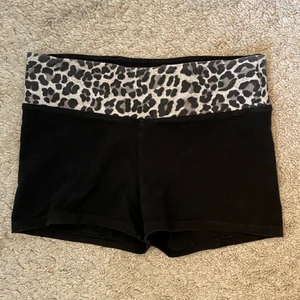 Träningsshorts PINK - Träningsshorts från Victoria Secrets andra märke PINK. 