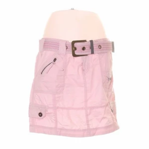 Edc by Esprit kjol - Edc by esprit cargokjol i babyrosa med massa fina detaljer och fickor och spännen, säljer utan bältet (se bild 3)