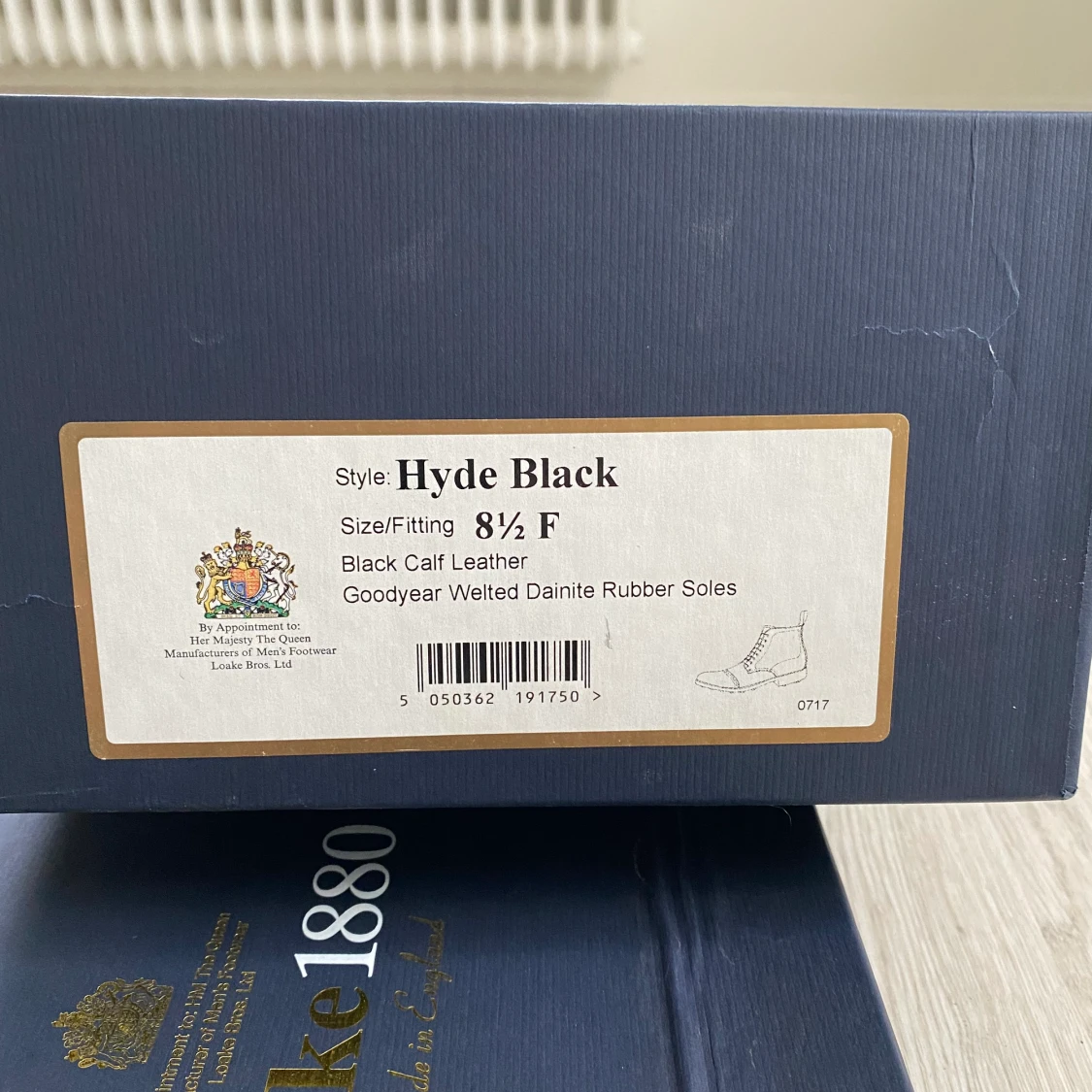 Loake hyde black - 90