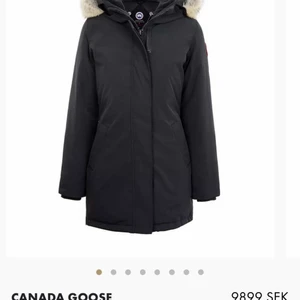 Canada goose Dam - Canada goose jackan säljs för 4500kr och  är i bra skick! ! 