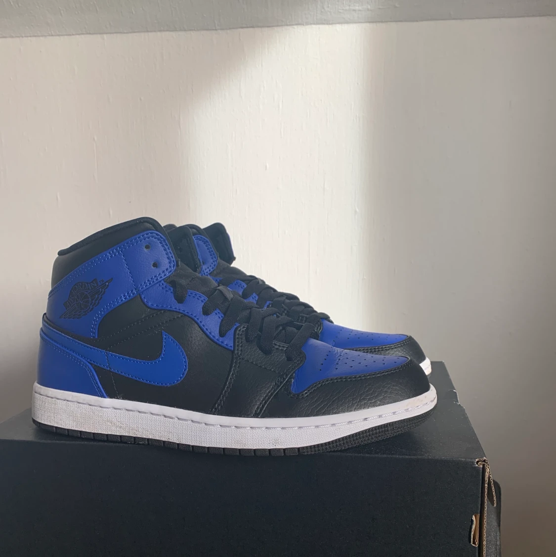 Air Jordan 1 mid ”Hyper Royal” - 90