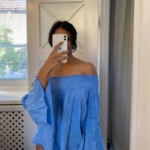 Ljusblå top  - Aldrig använd 