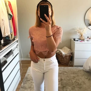 Rosa spets topp - Rosa spets topp från New look i storlek 36