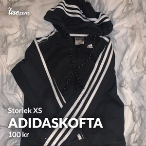 Adidas kofta - Storlek XS men passar även en S, lite nopprig annars fin!