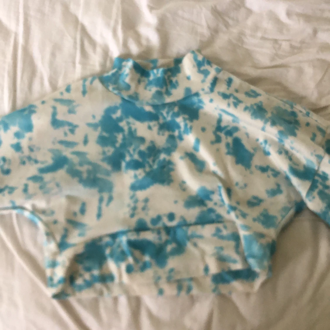 Croppad tie-dye sweatshirt strl XS - 90