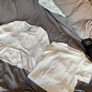  Fintröjor båda för 30kr  - Vita blusar 